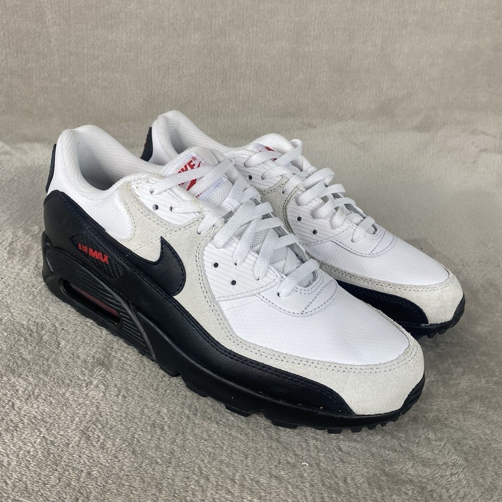 Nike Air Max 90 Racing Shoes Mens Size 13 White Black Leathers IV2867-100 NEW